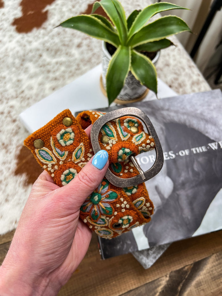 Mikayla Embroidered Wool Belt - Lunabelle West