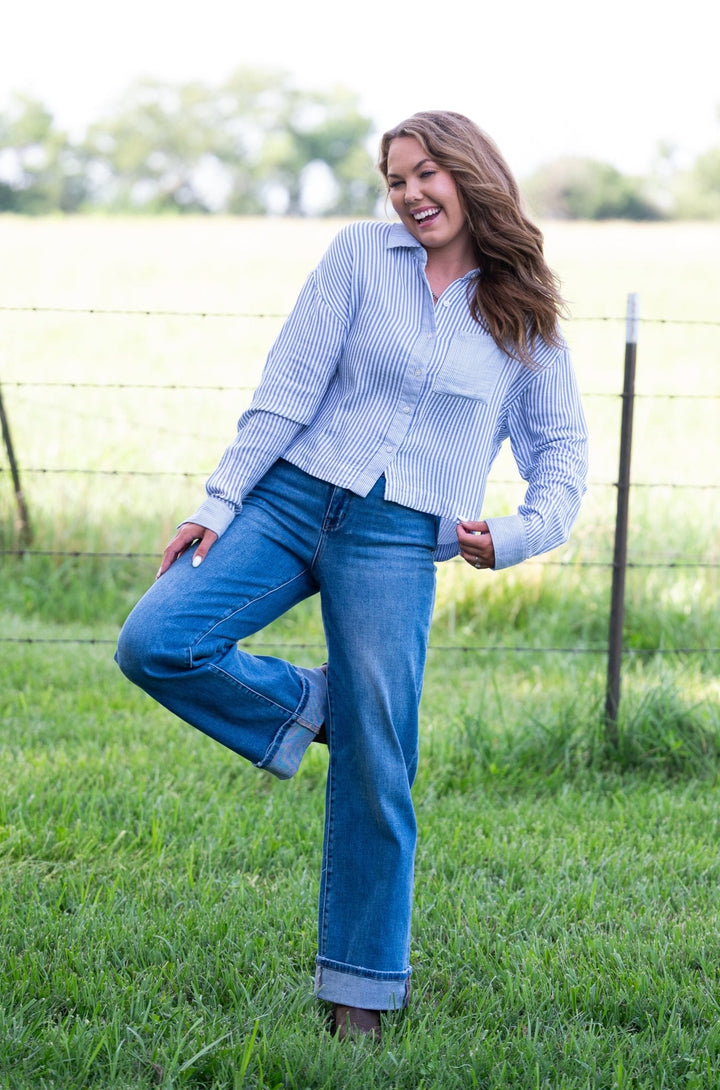 Oakley Button Down - Lunabelle West