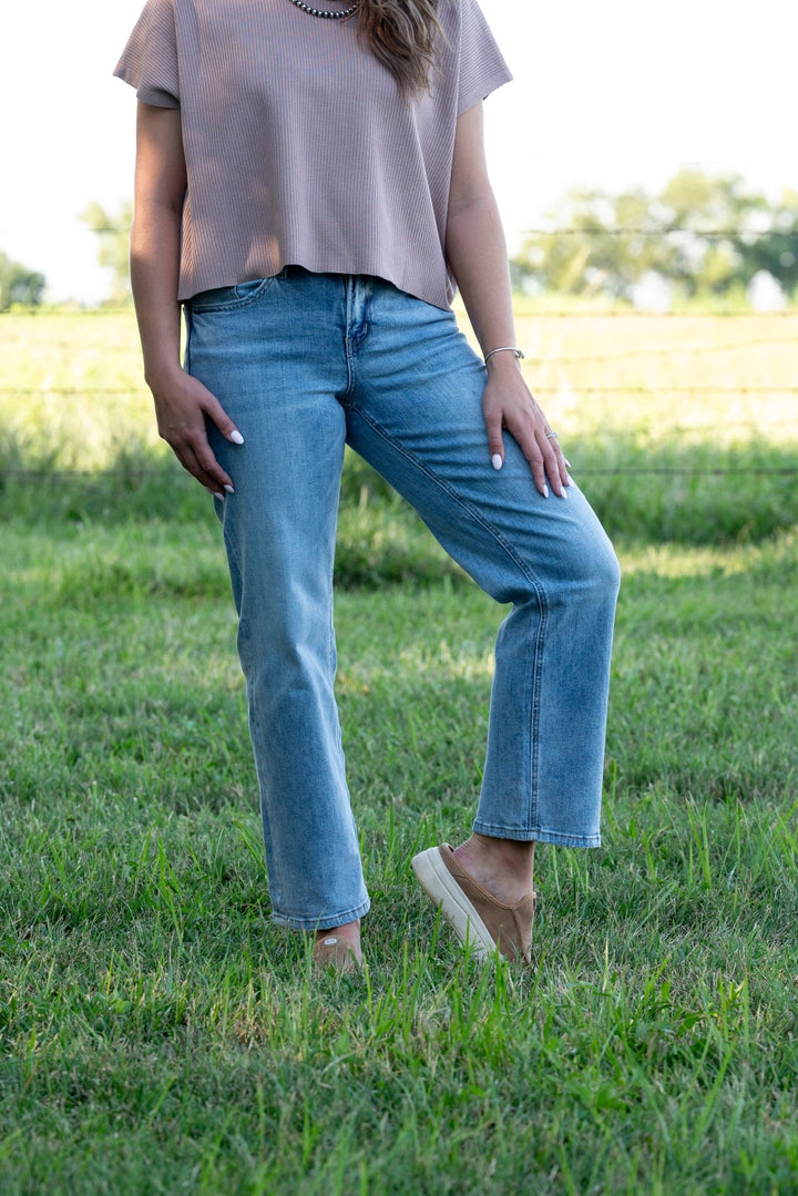 Brady Mid Rise Dad Jeans - Lunabelle West