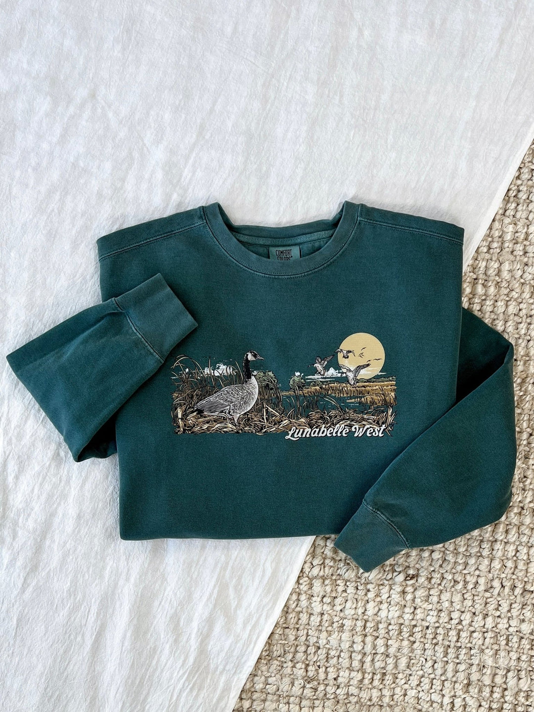Field and Feather Crewneck - Lunabelle West