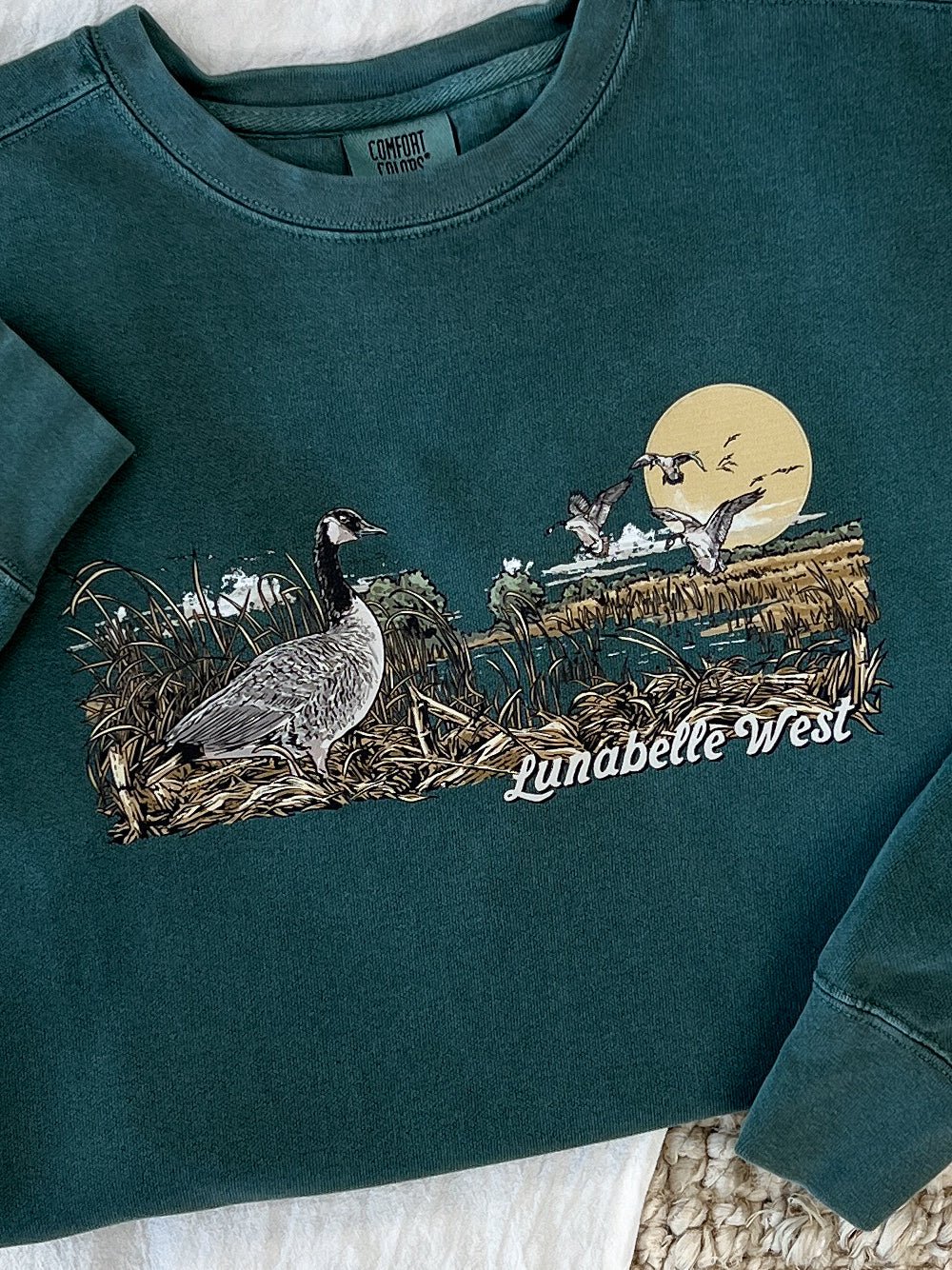 Field and Feather Crewneck - Lunabelle West