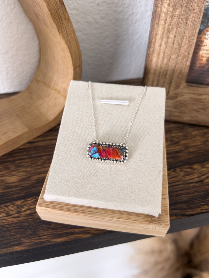 Amara Bar Necklace - Lunabelle West