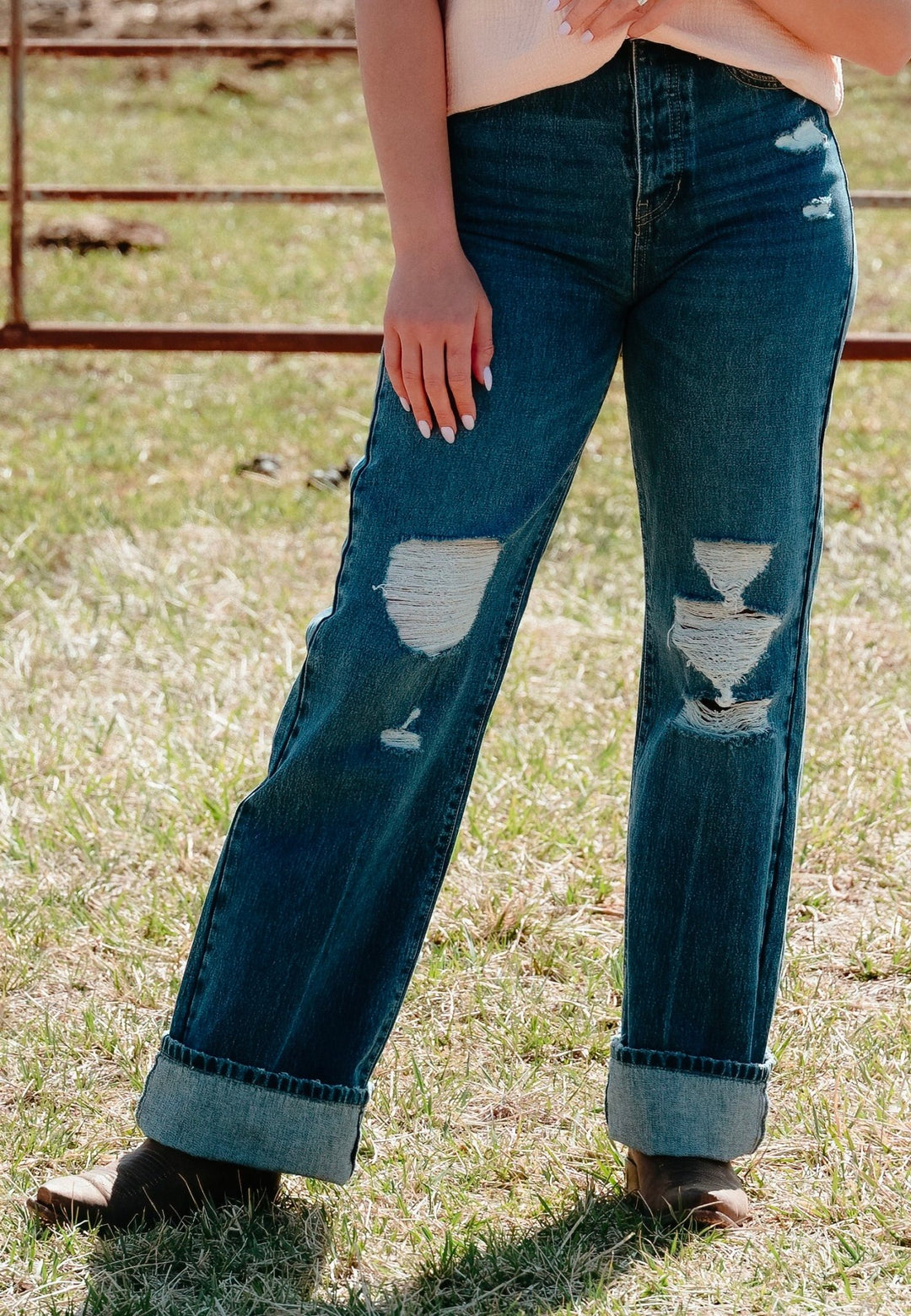 Colton Vintage Flare Jeans - Lunabelle West