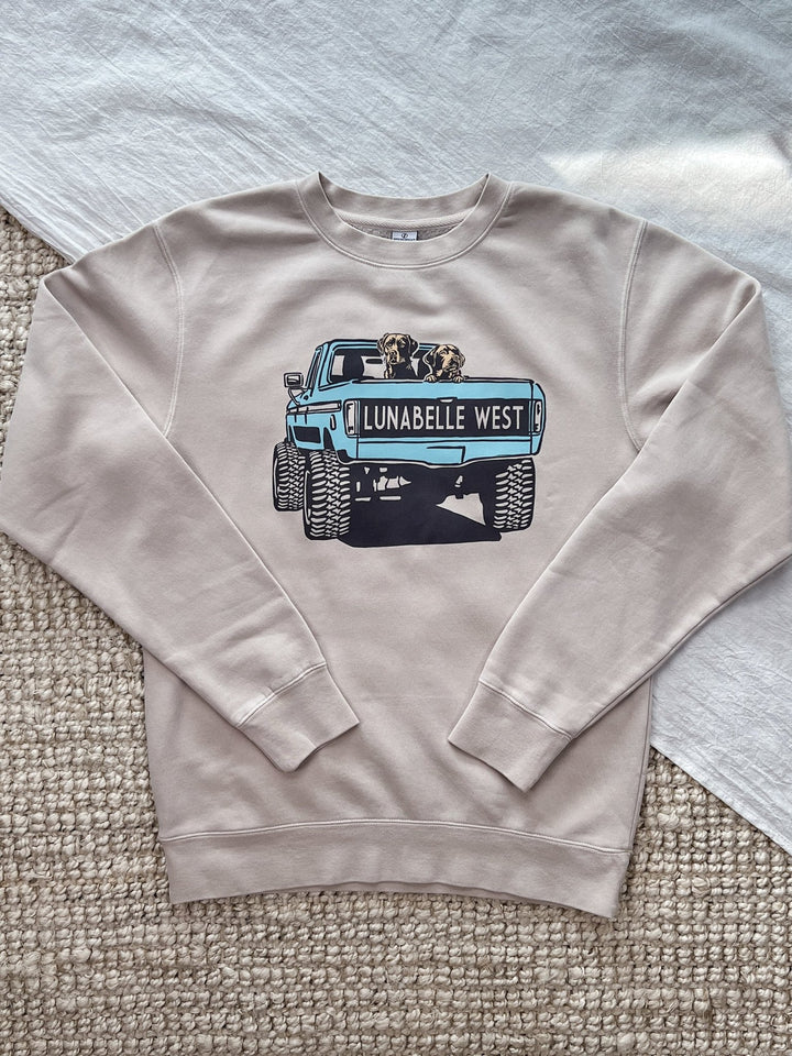 Road Trip Crewneck - Lunabelle West