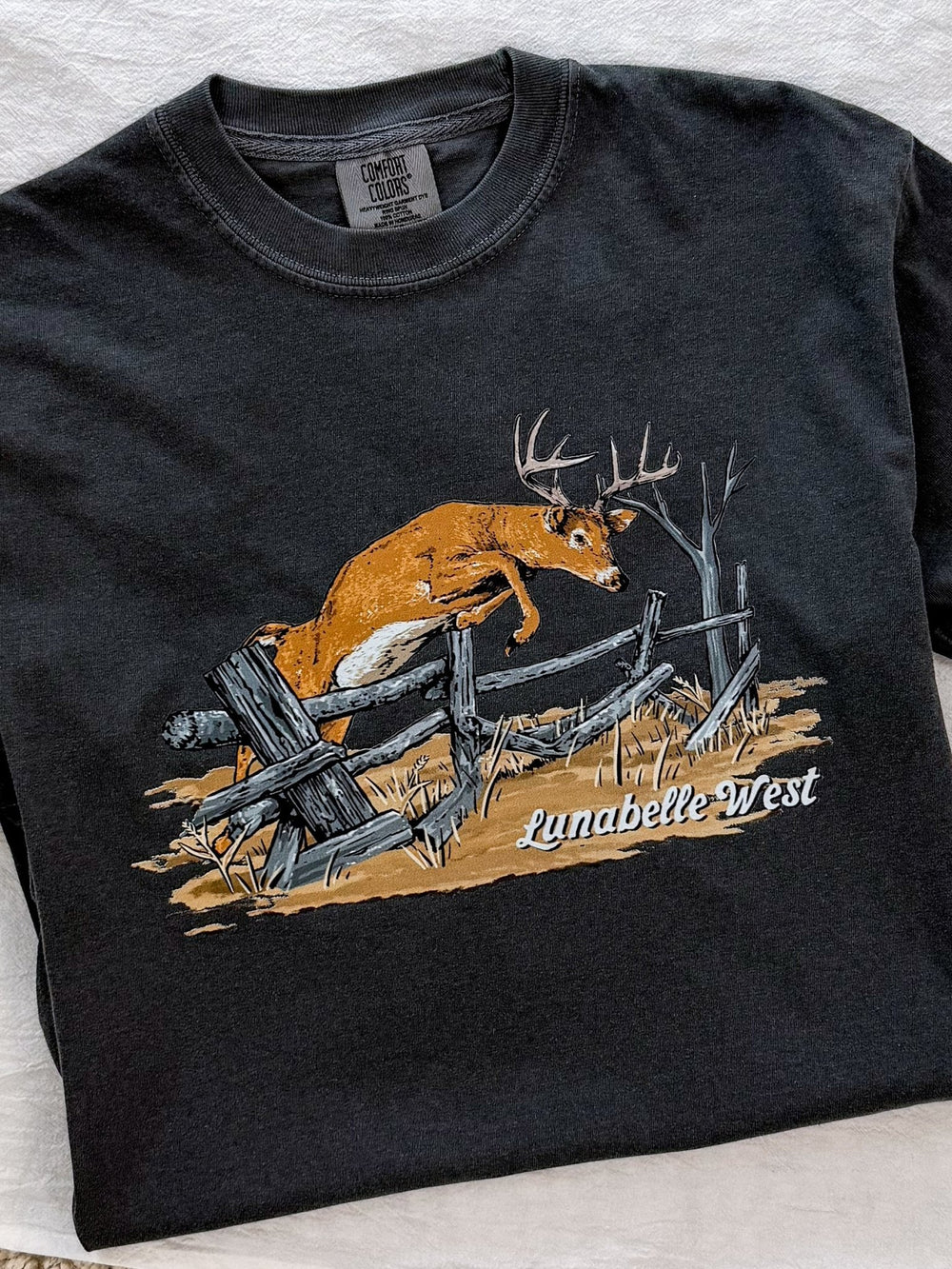 Big Buck Tee - Lunabelle West