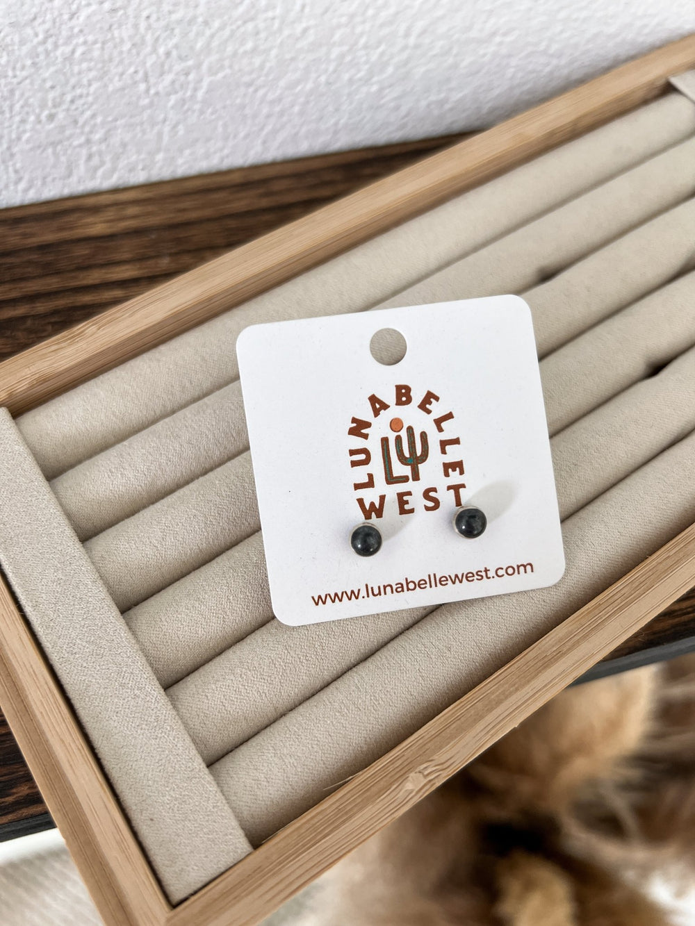 Gilbert Earrings - Lunabelle West