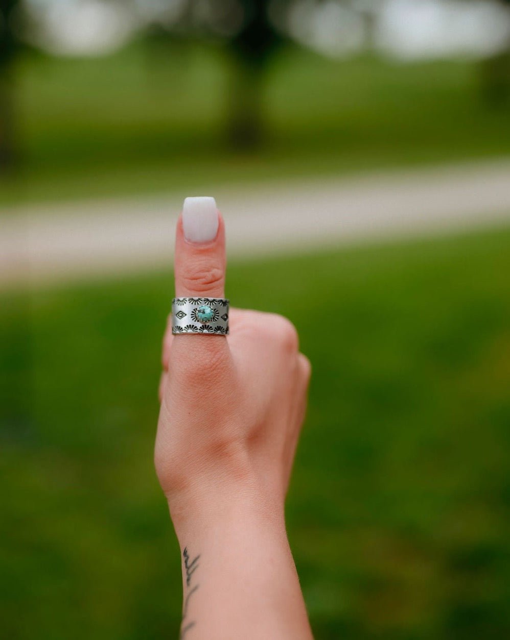 Southfork Ring - Lunabelle West