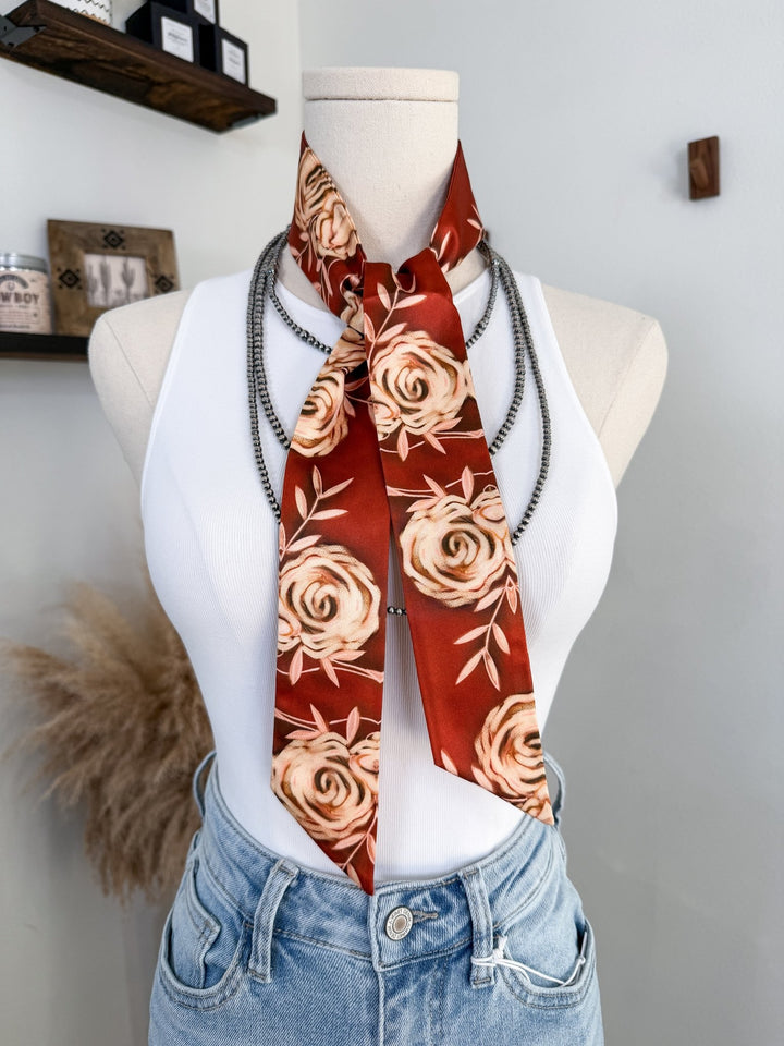 Wild Roses Twilly - Lunabelle West