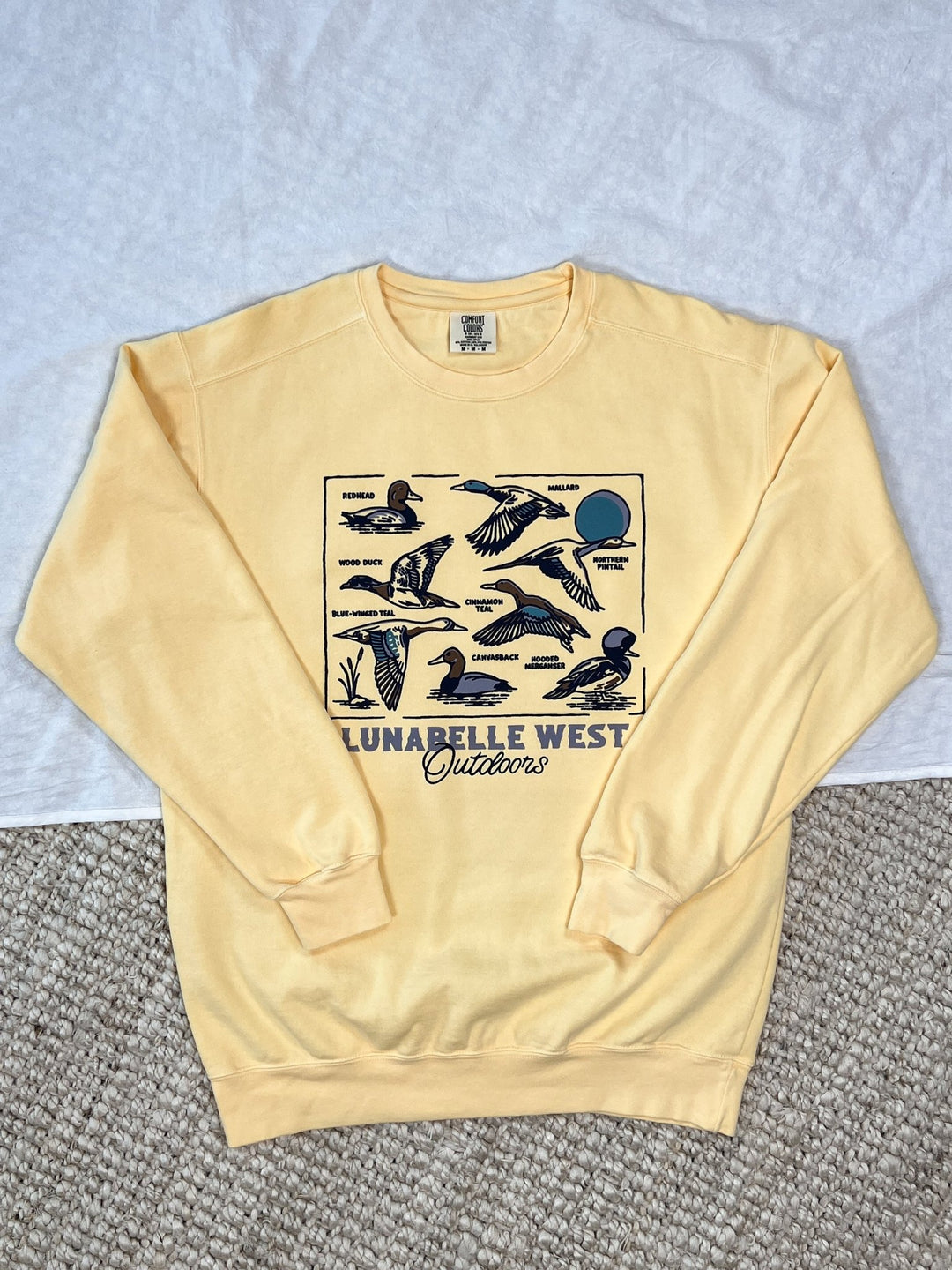 Duck Guide Crewneck - Lunabelle West