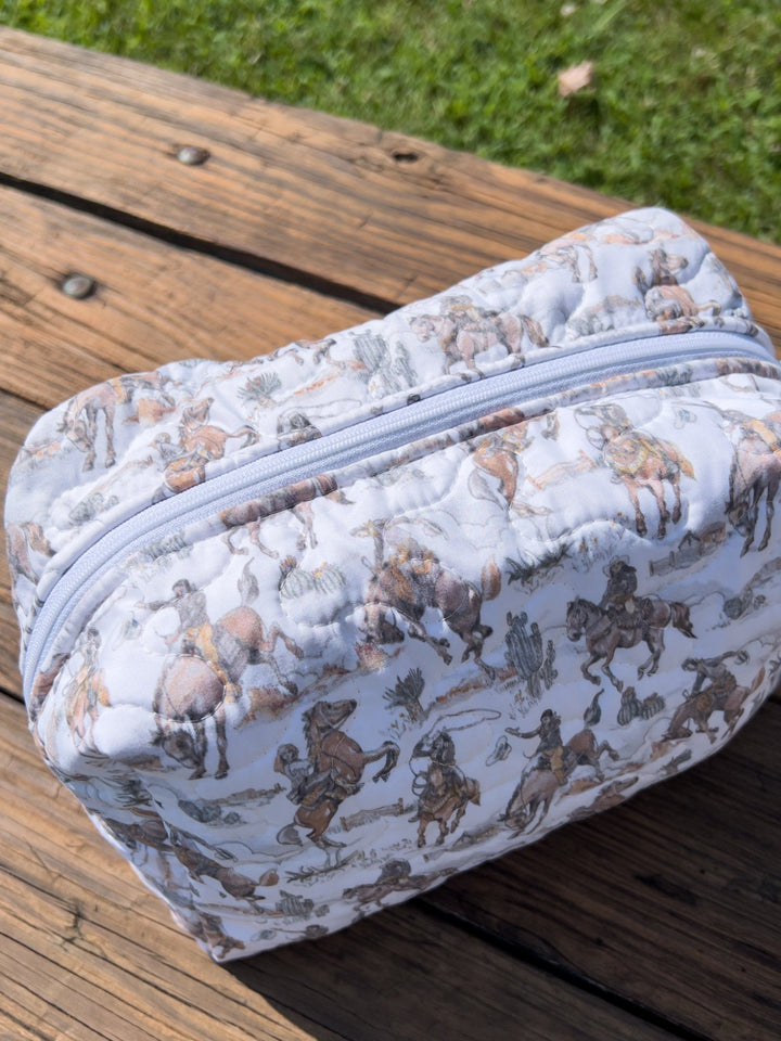 Durango Quilted Makeup Bag - Lunabelle West