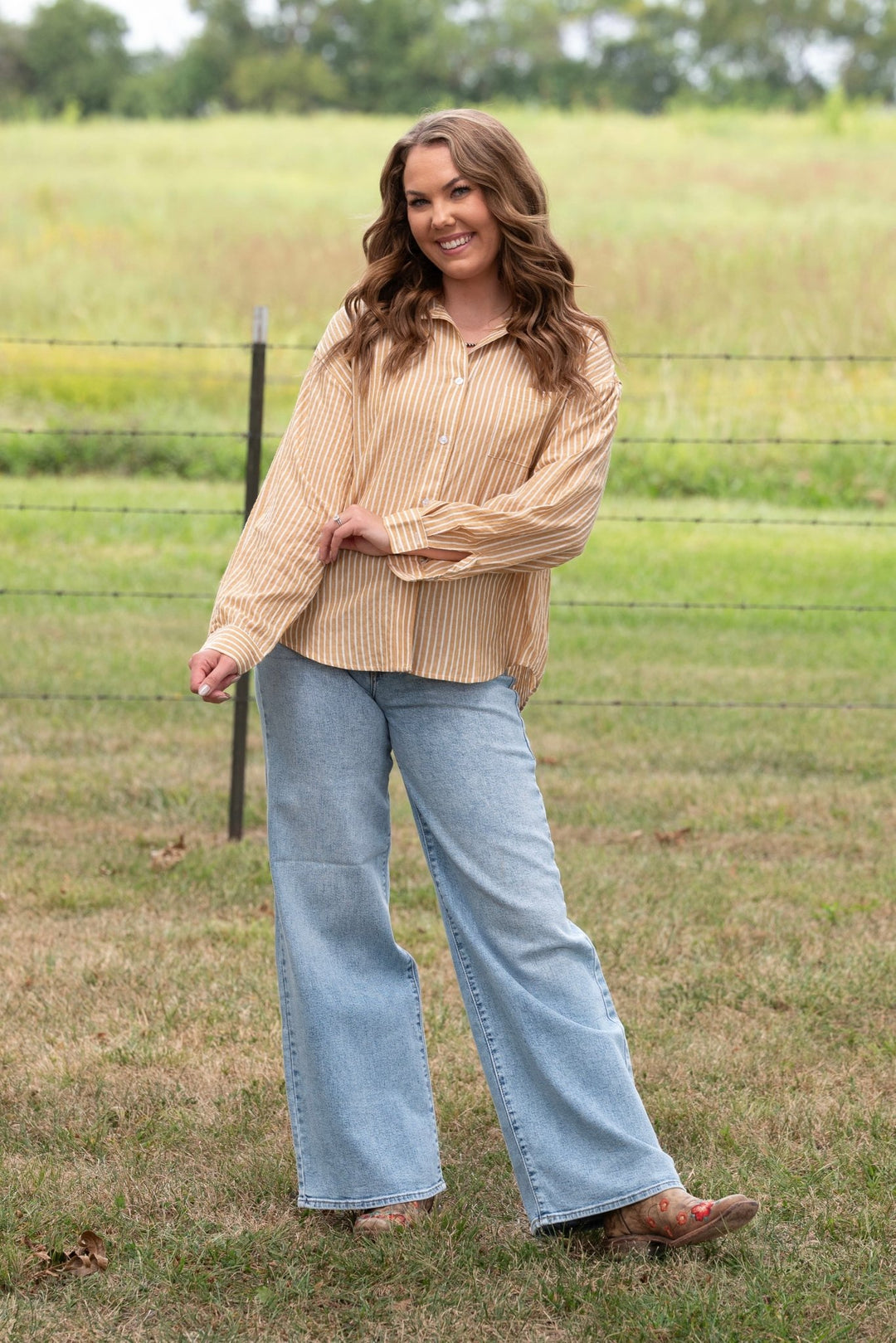 Elliott Button Down - Lunabelle West