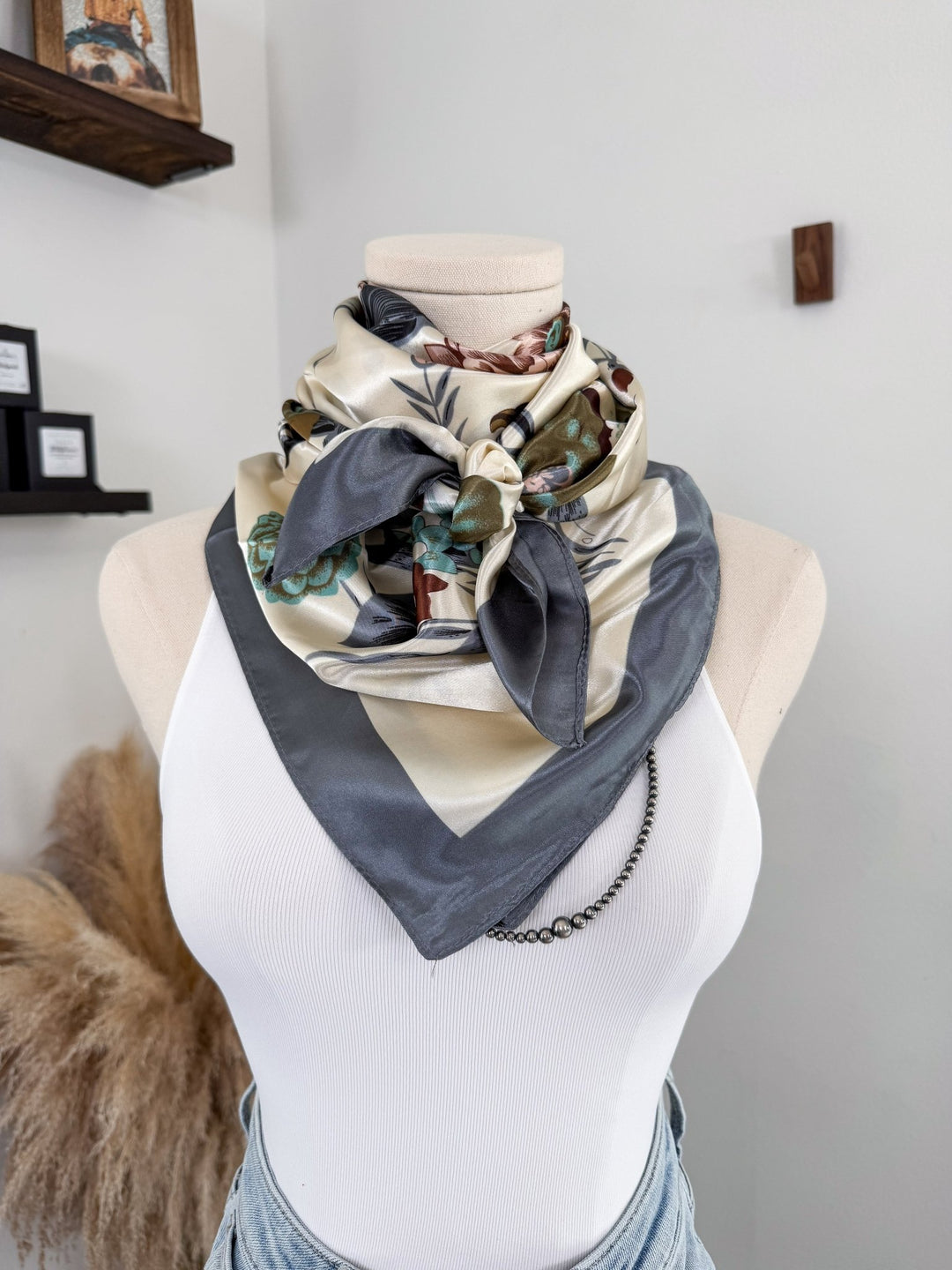 Colfax Wild Rag - Lunabelle West