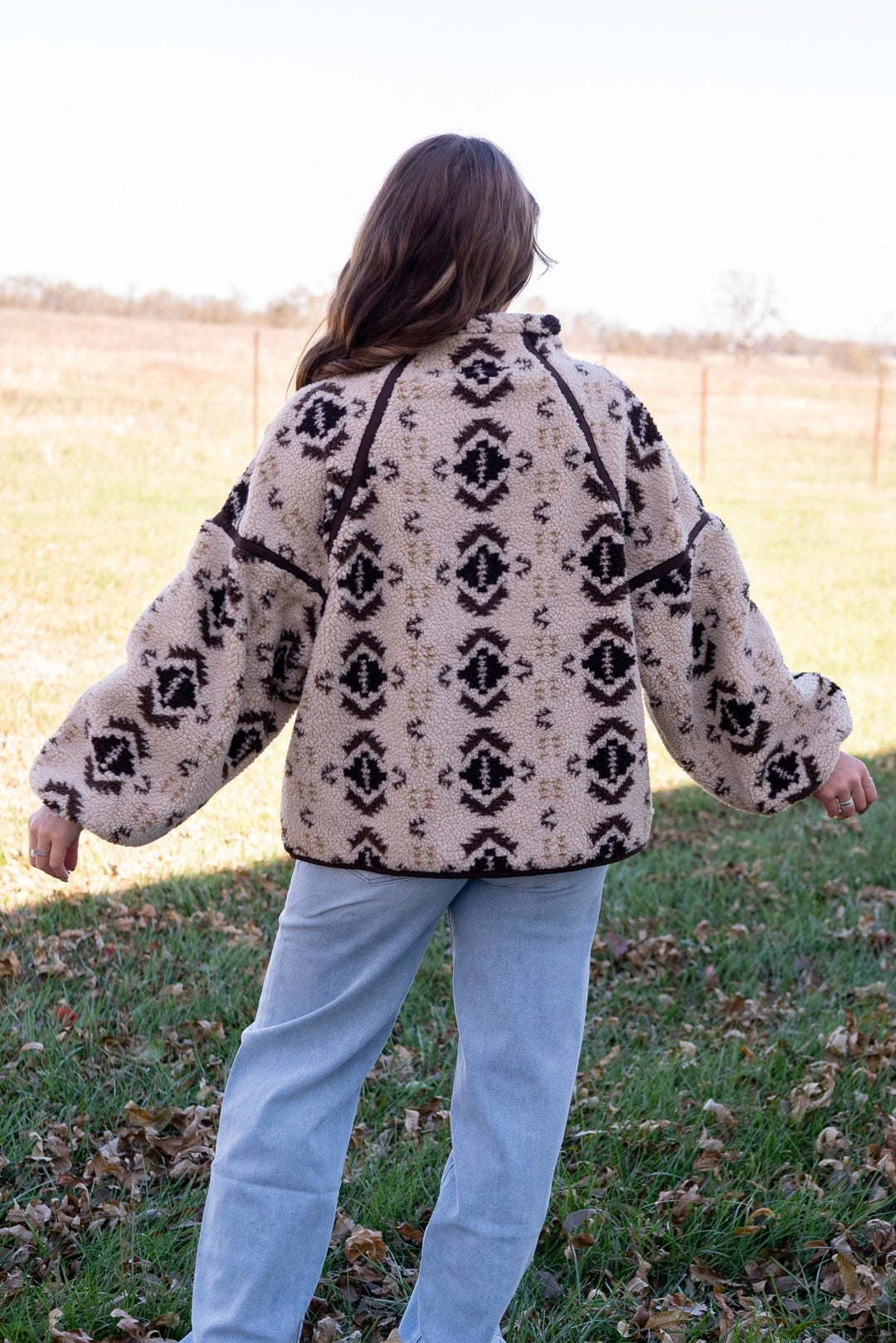 Toliver Sherpa Pullover - Lunabelle West