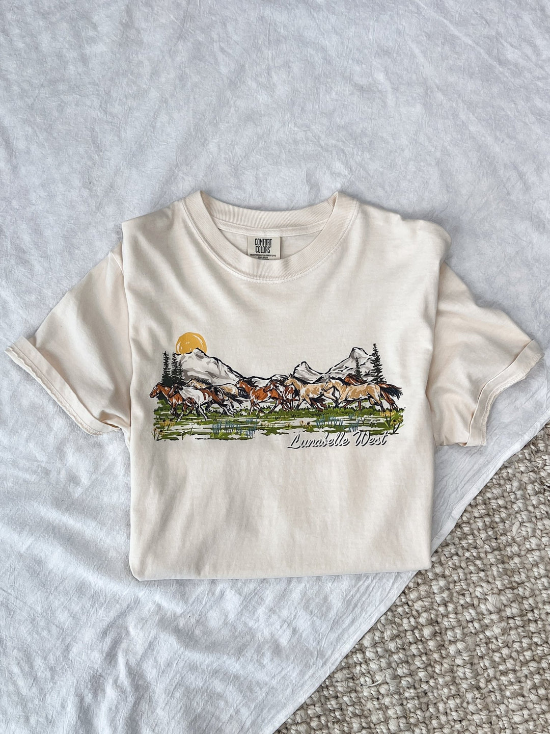 Mustang Run Tee - Lunabelle West
