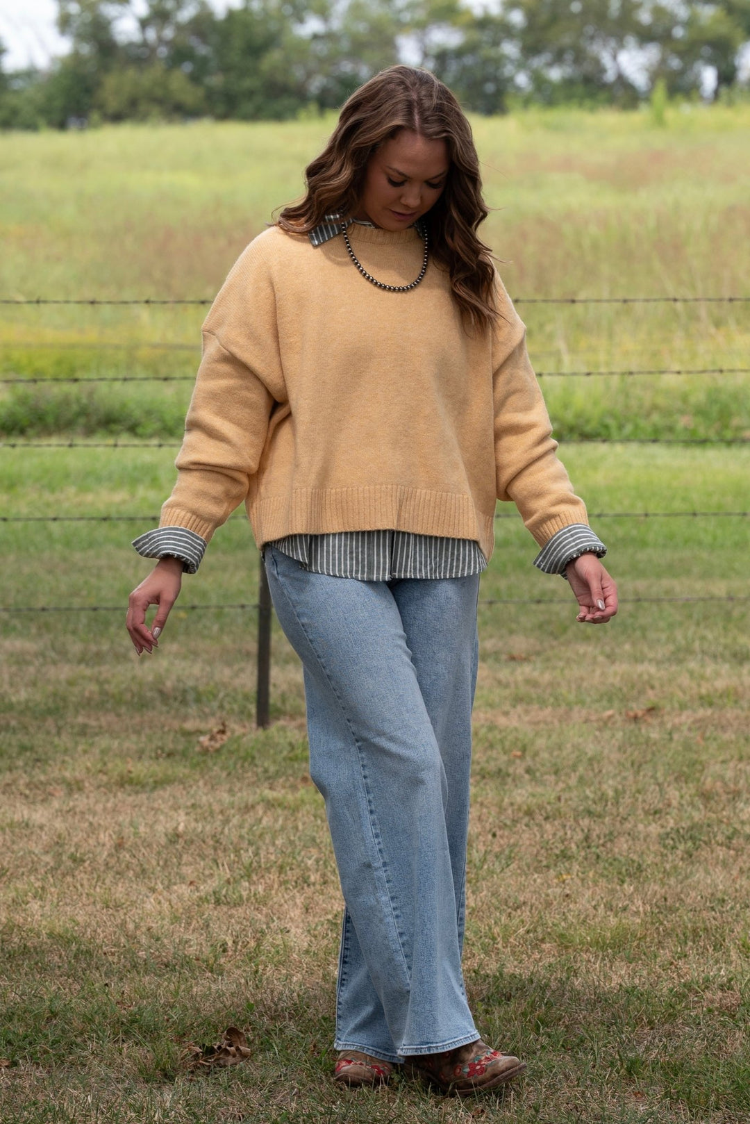 Amber Bow Sweater - Lunabelle West