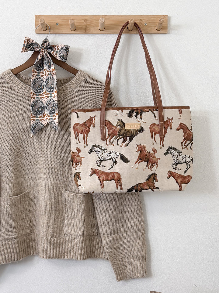 Ranch Runner Shoulder Tote Bag