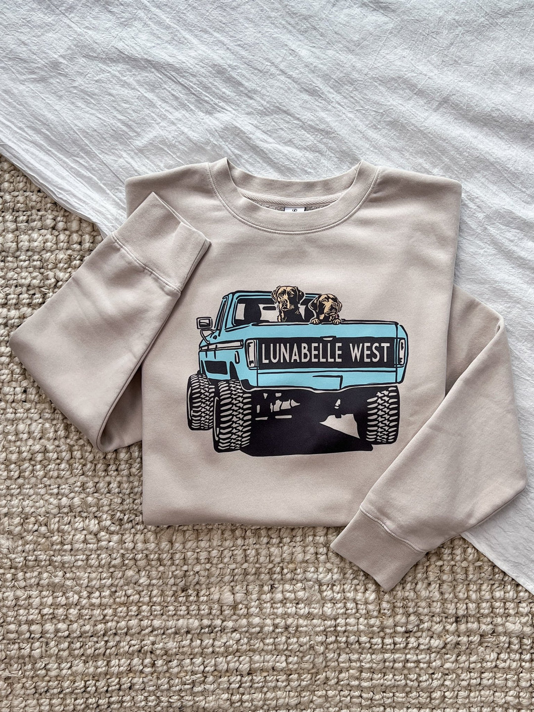 Road Trip Crewneck - Lunabelle West