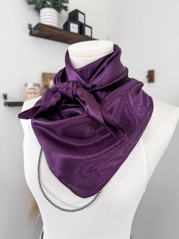 Iris Wild Rag - Lunabelle West