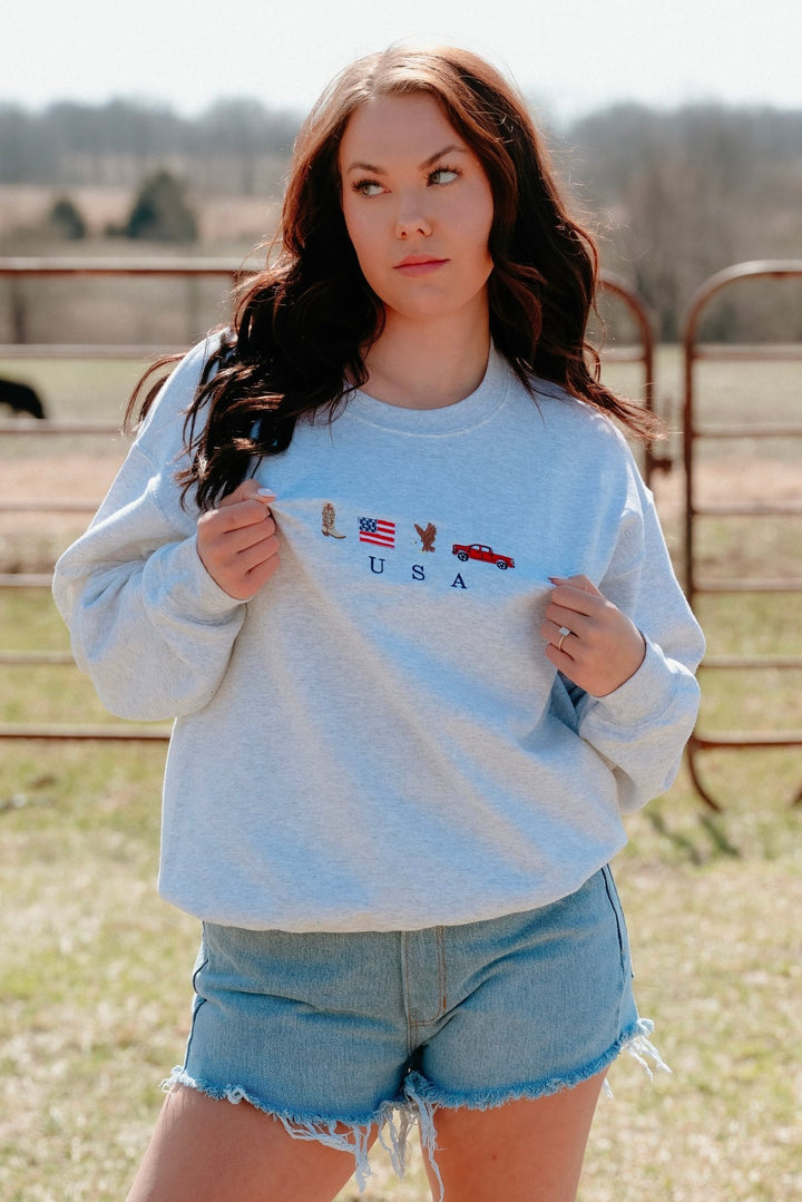 USA Embroidered Crewneck - Lunabelle West