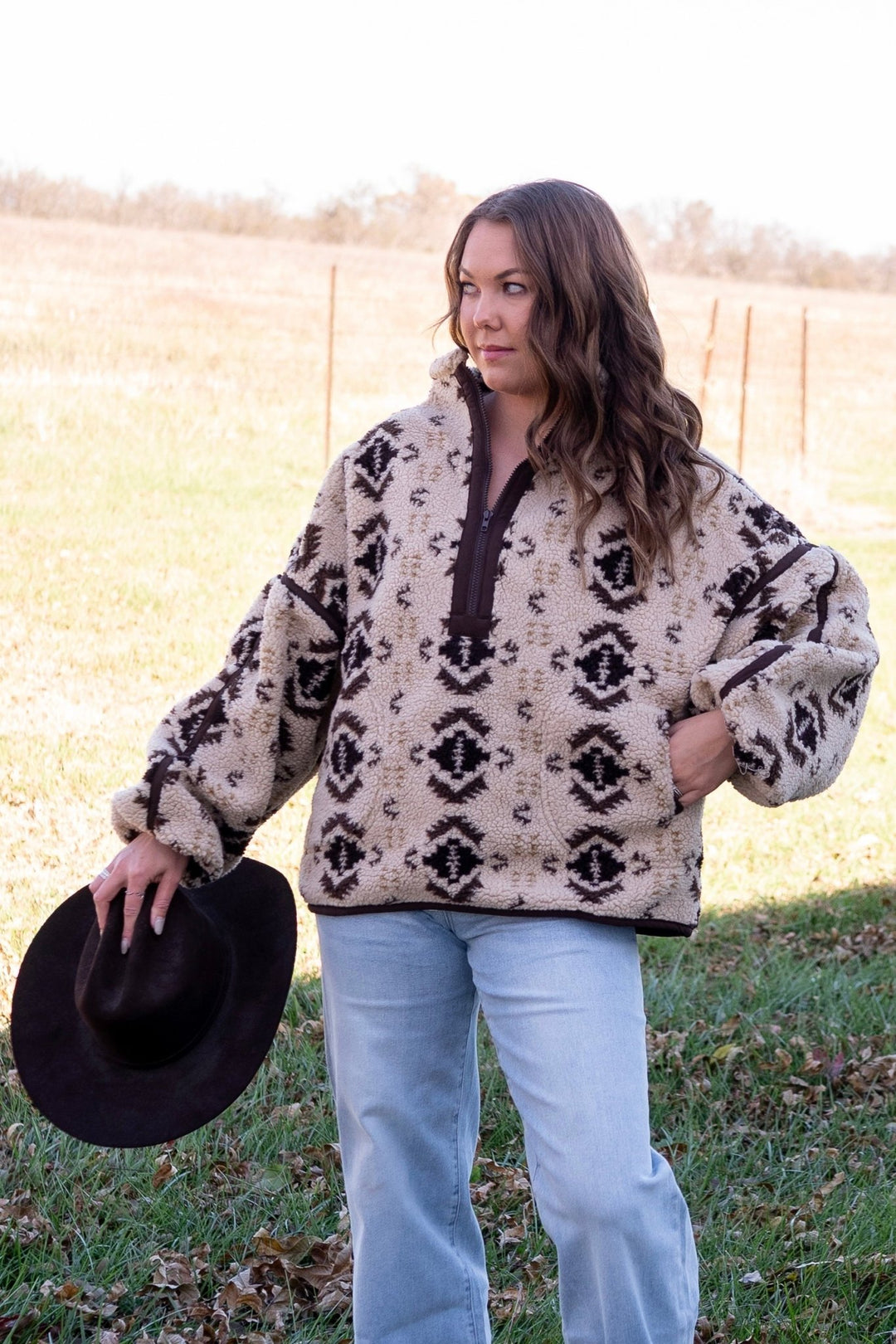 Toliver Sherpa Pullover - Lunabelle West