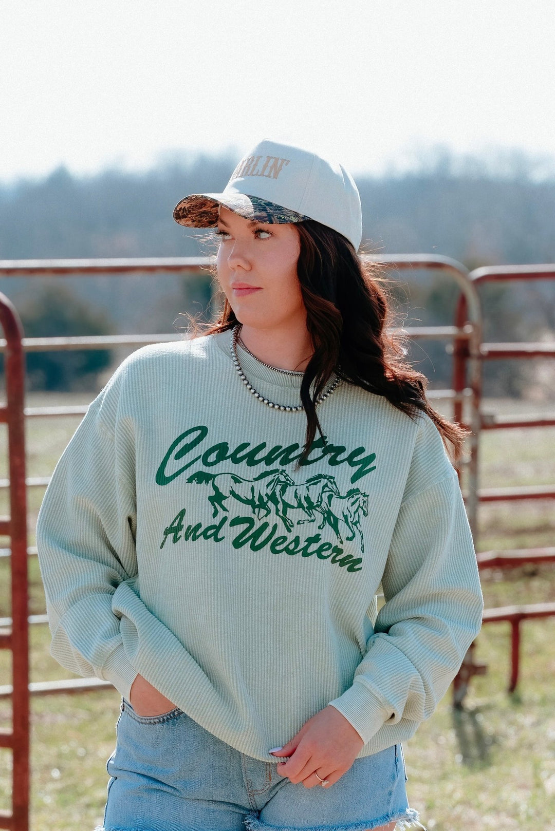 Country and Western Crewneck - Lunabelle West