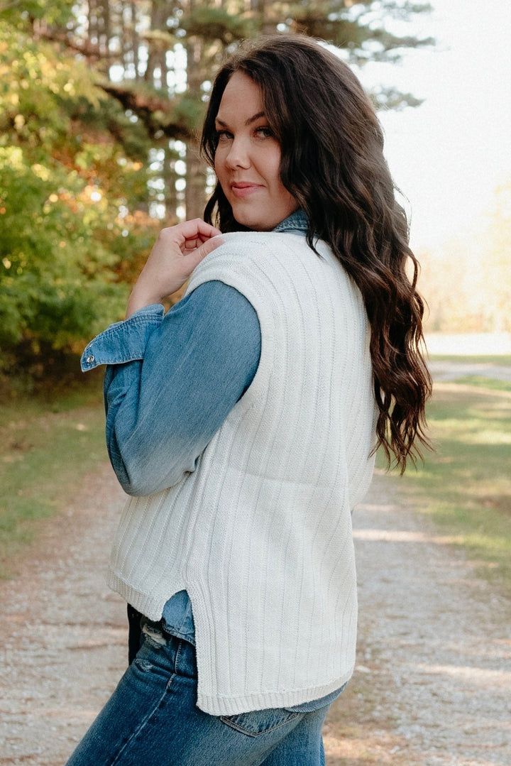 Montana Sweater Vest - Lunabelle West