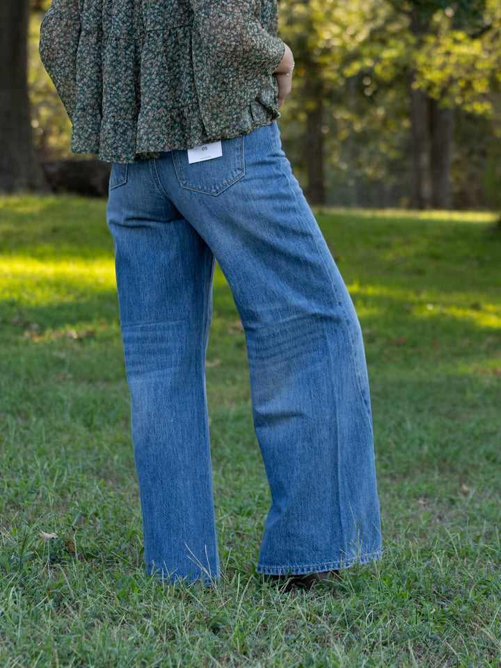 Aspen Wide Leg Jean