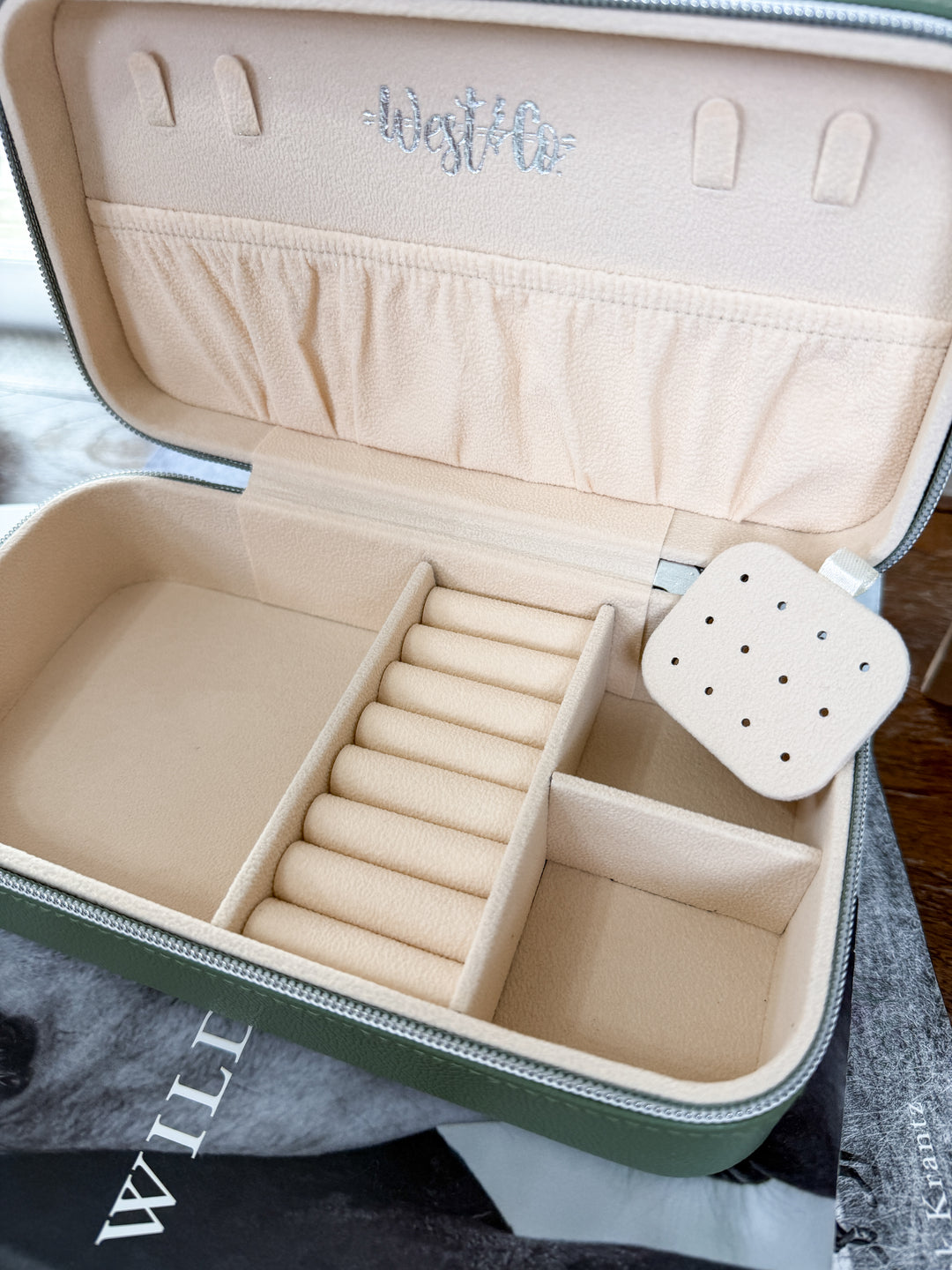 Westward Jewelry Case (Olive)