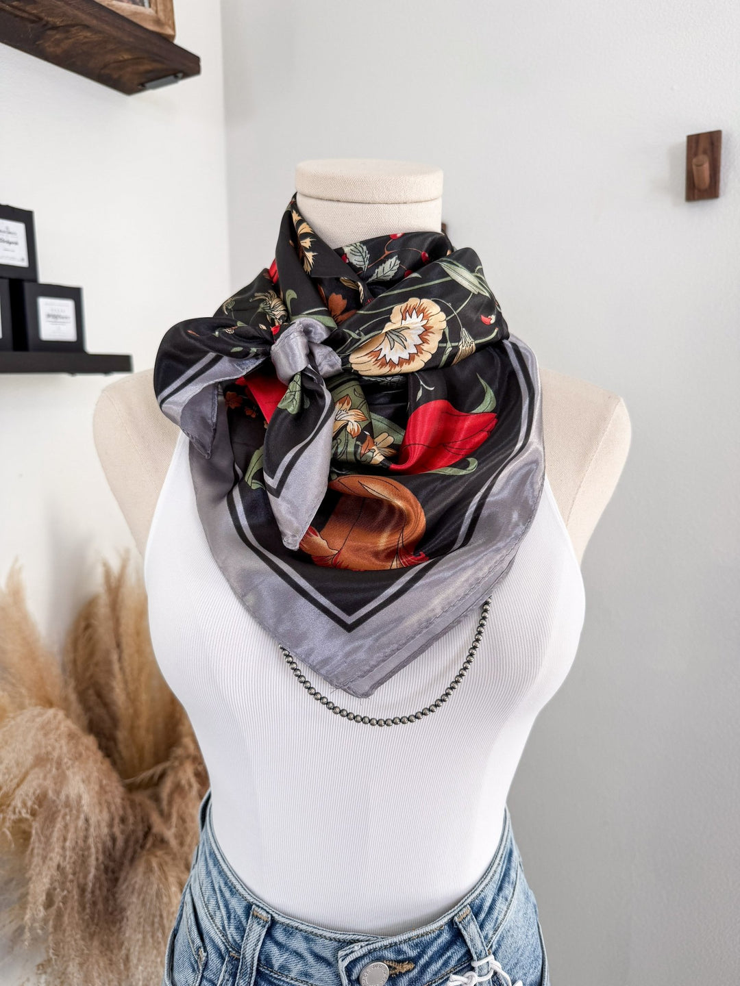 Layla Wild Rag - Lunabelle West