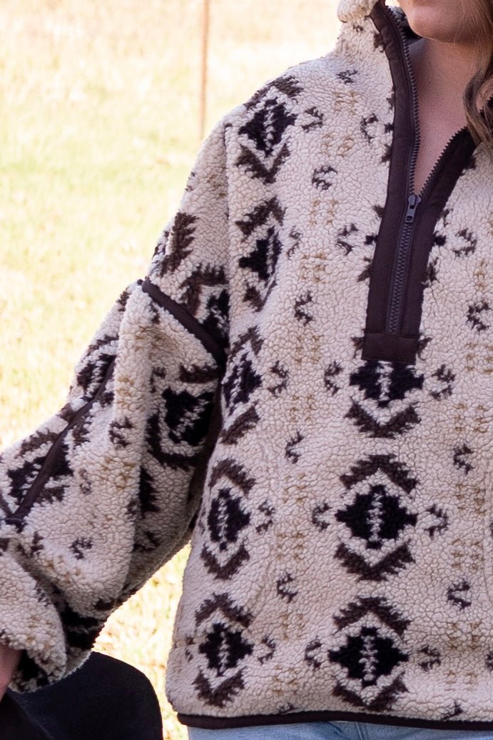 Toliver Sherpa Pullover - Lunabelle West