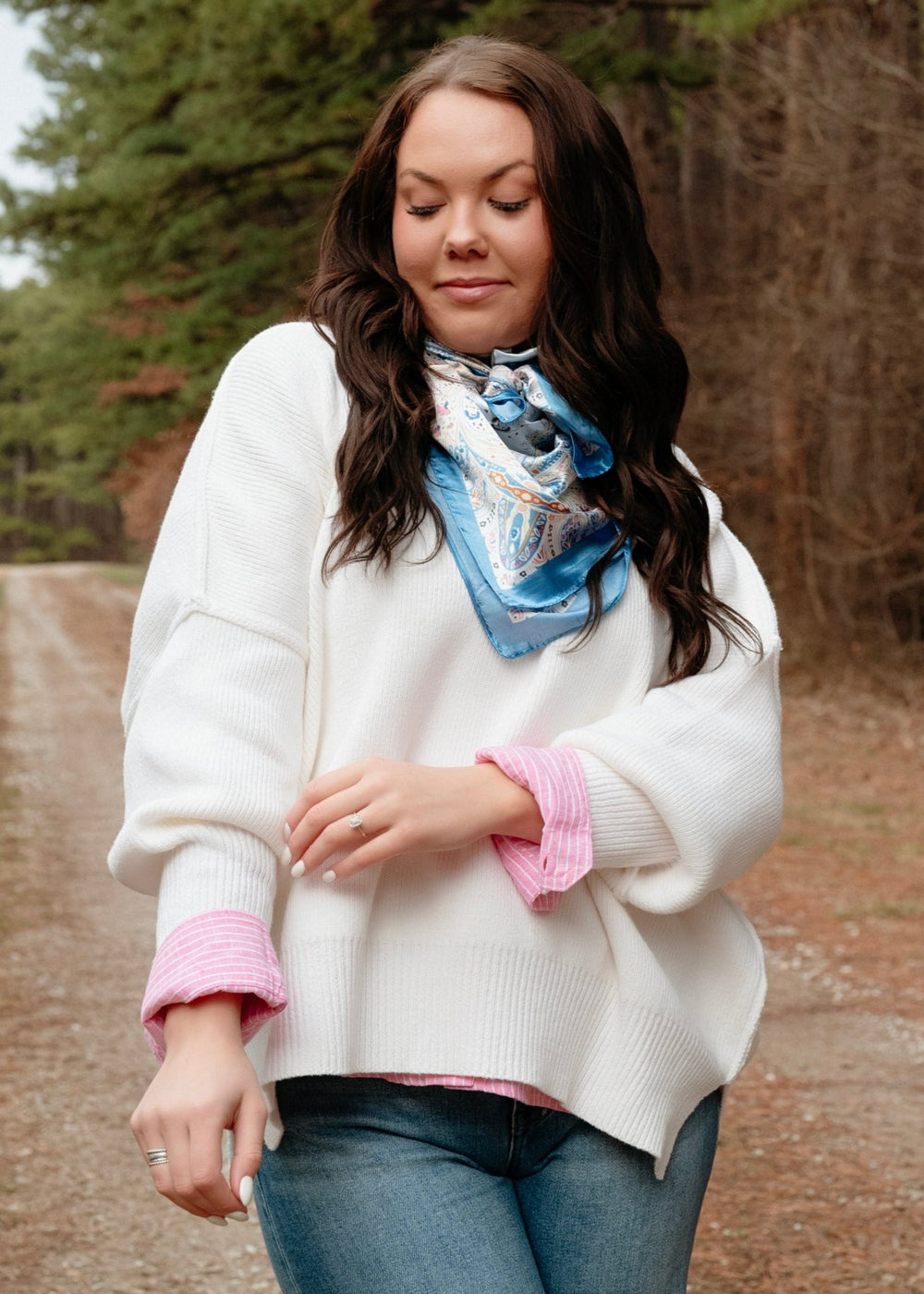 Lindale Sweater - Lunabelle West