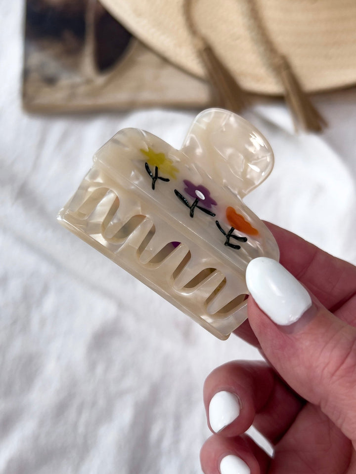 Cottage Hair Clip - Lunabelle West