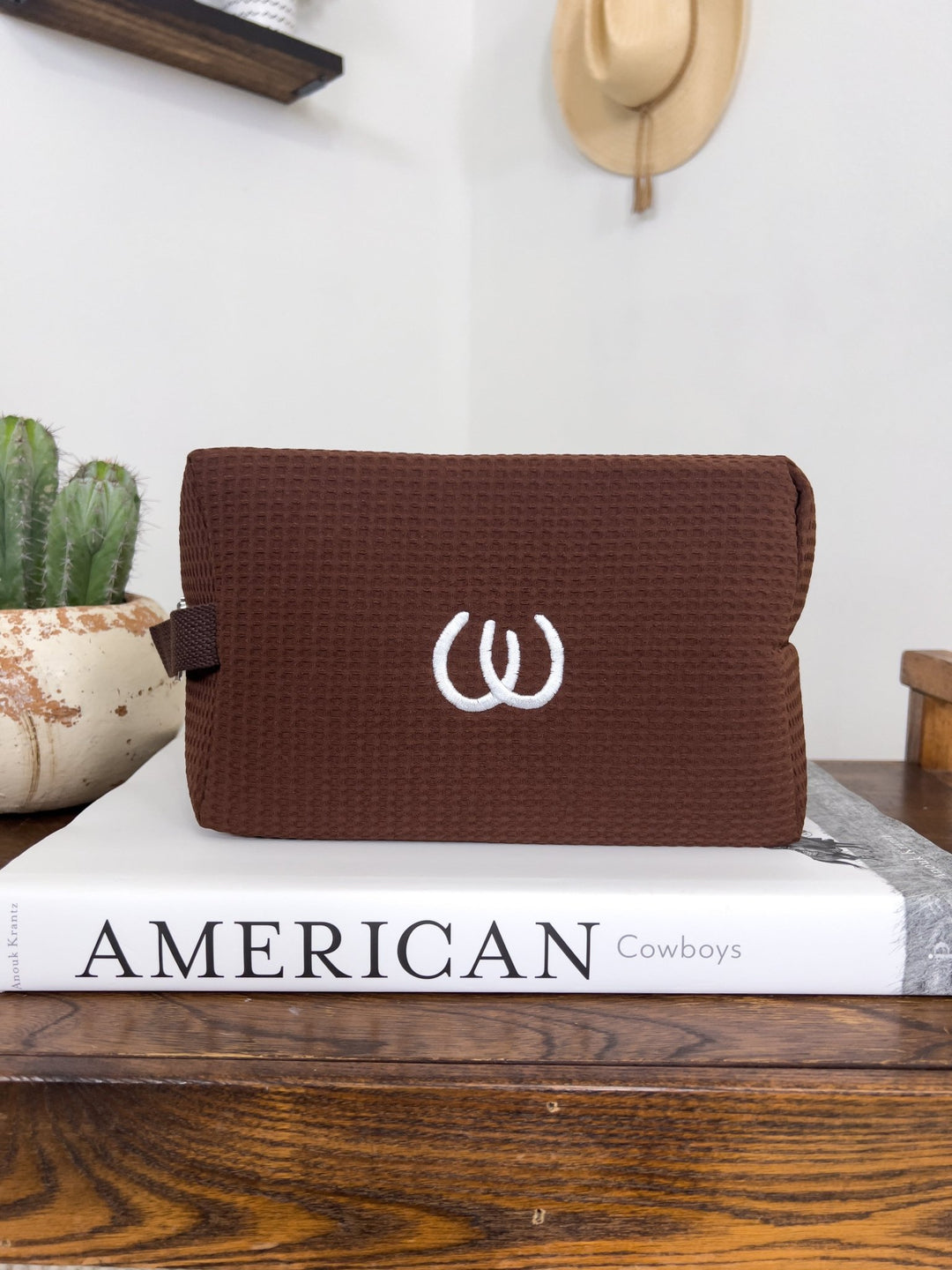 Horseshoe Makeup Bag - Lunabelle West