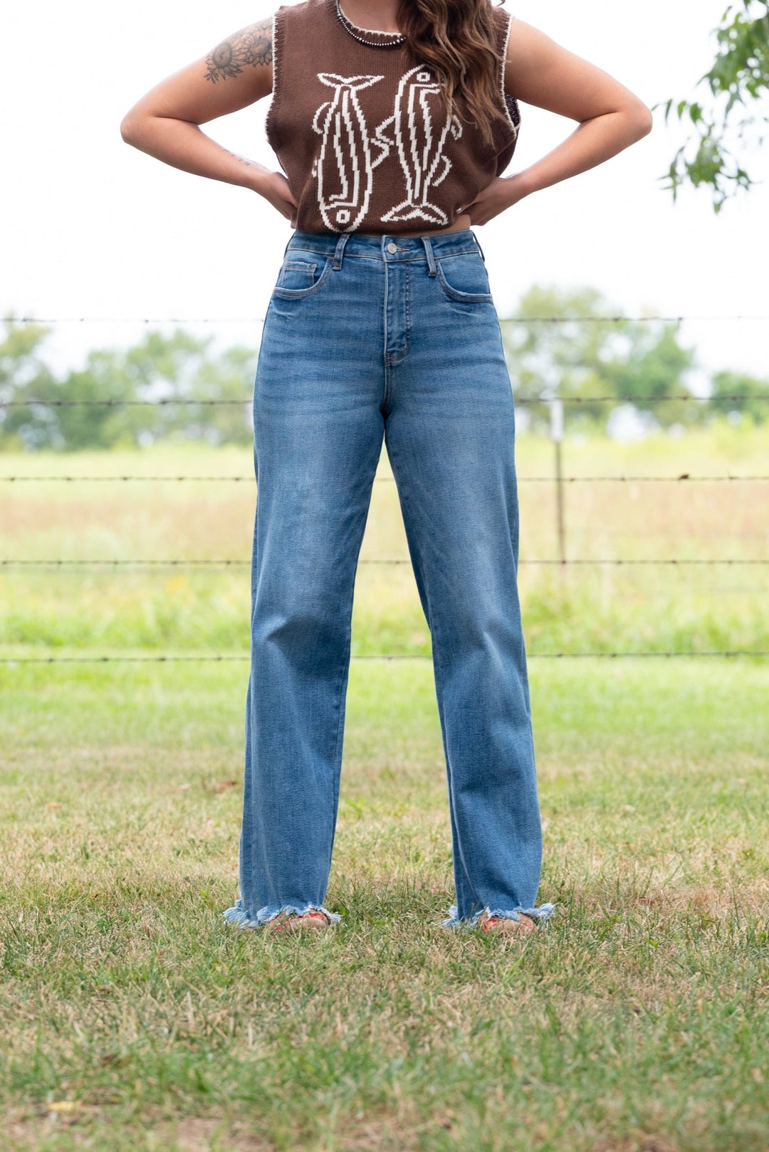 Beckett Relaxed Fit Jeans - Lunabelle West