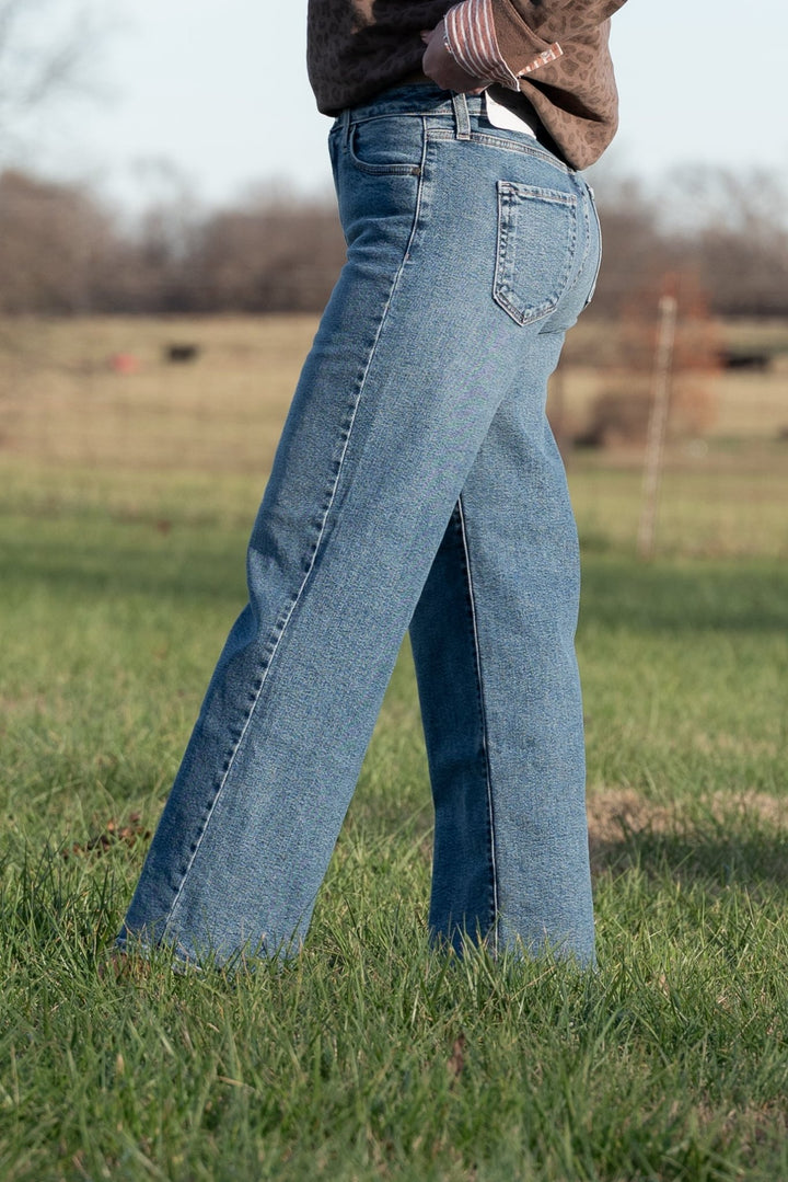 Kaitlyn Slim Wide Leg Jeans - Lunabelle West