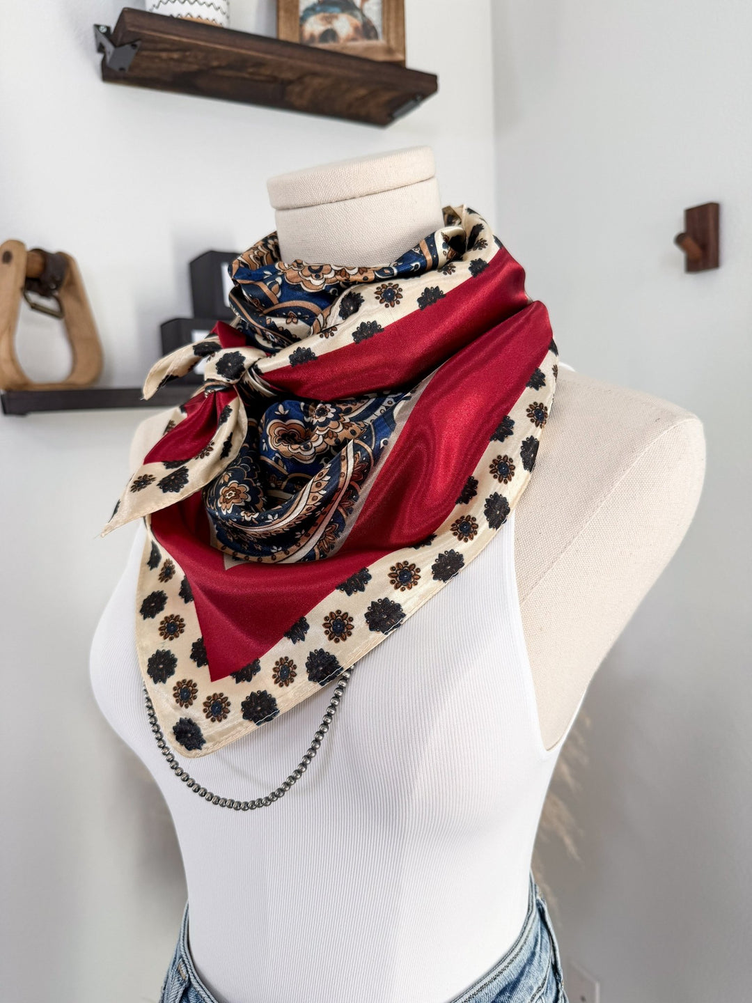 Sutton Wild Rag - Lunabelle West