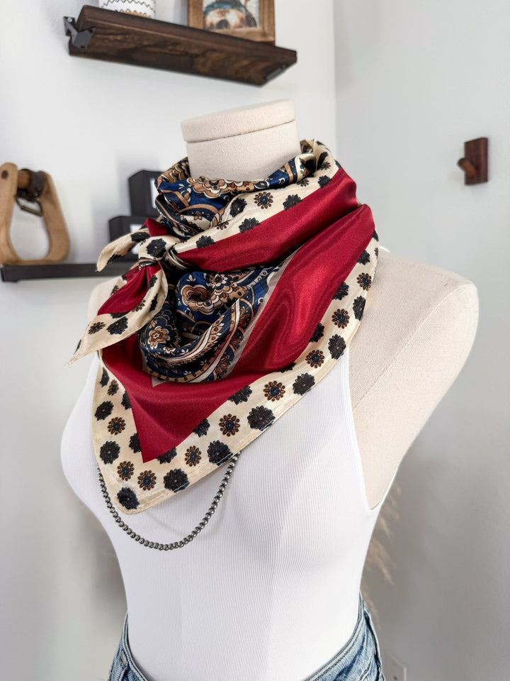 Sutton Wild Rag - Lunabelle West