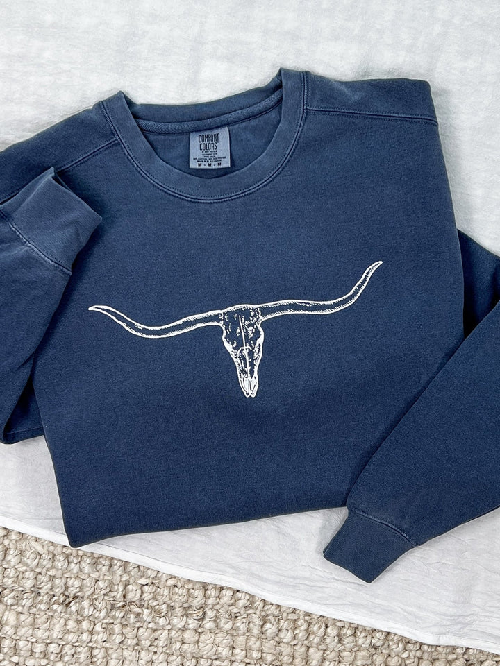 Longhorn Betty Crewneck - Lunabelle West