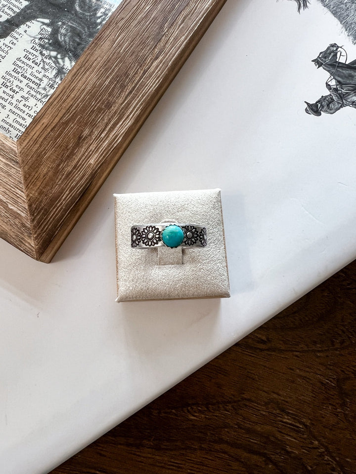 Daisy Chain Ring - Lunabelle West