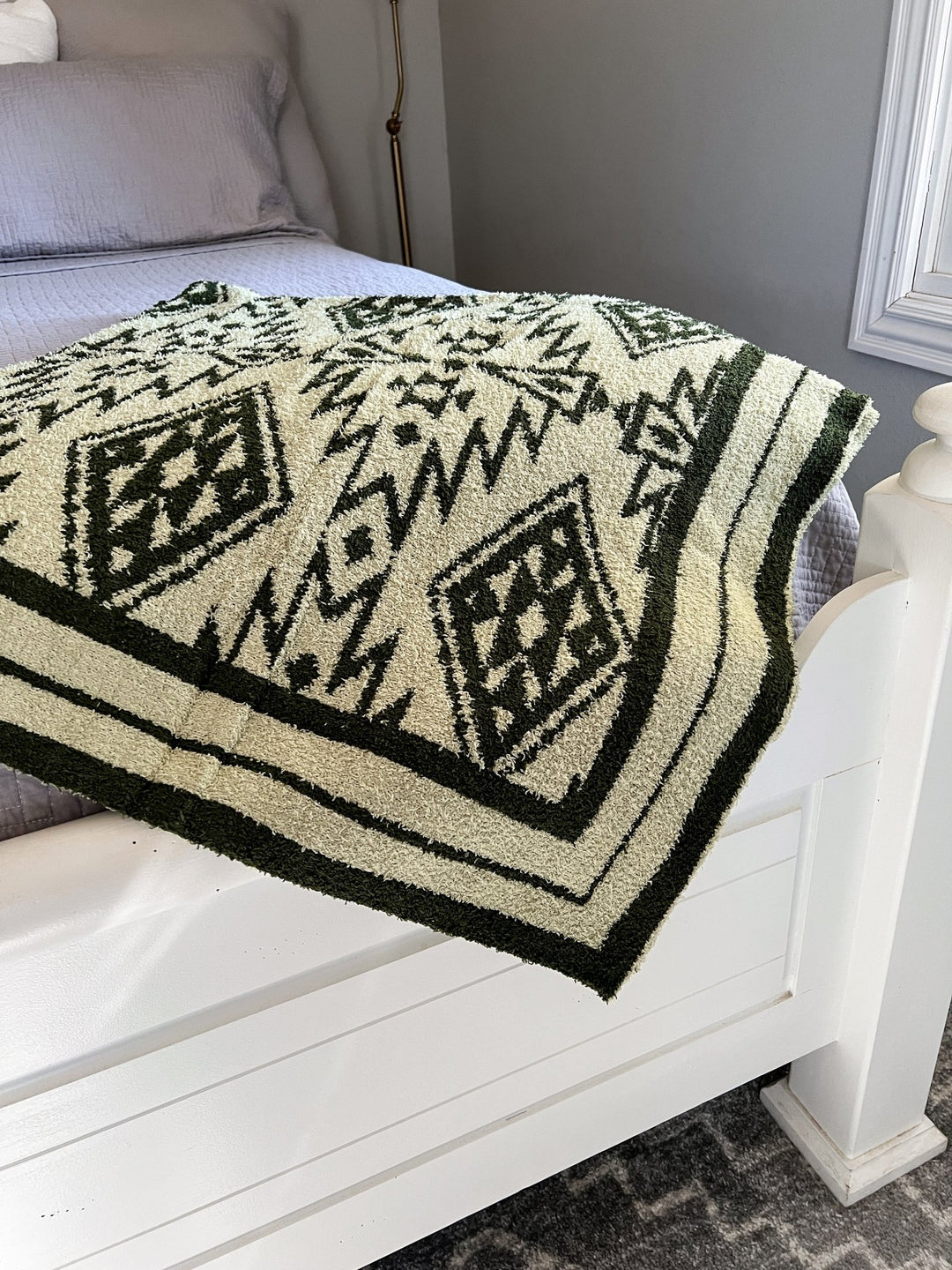 Southwest Blanket (olive) - Lunabelle West