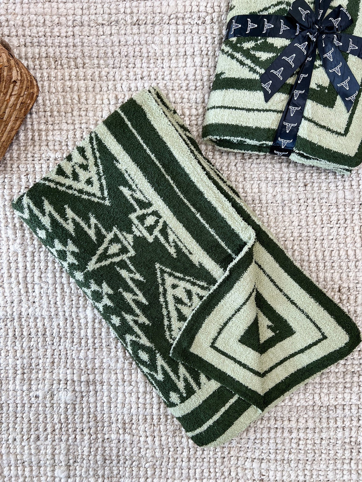 Southwest Blanket (olive) - Lunabelle West