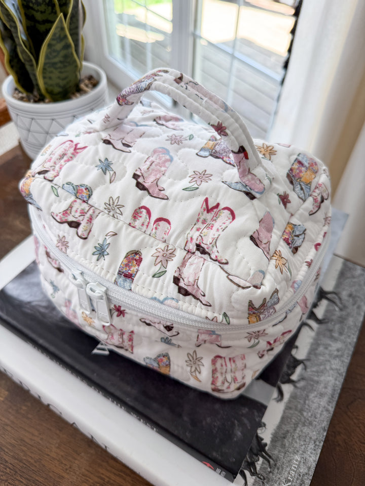 Daisy Boots Quilted Travel Case