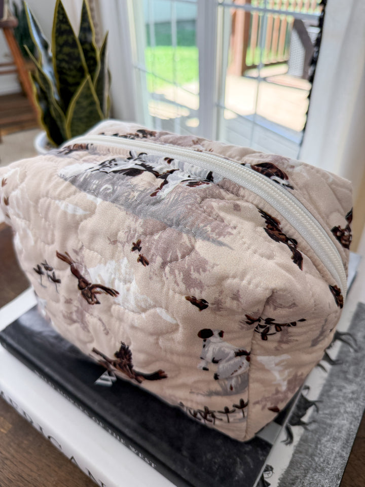 Oakley Hound Quilted Makeup Bag