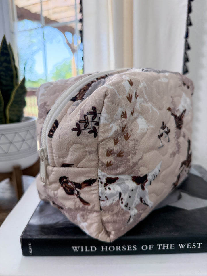 Oakley Hound Quilted Makeup Bag