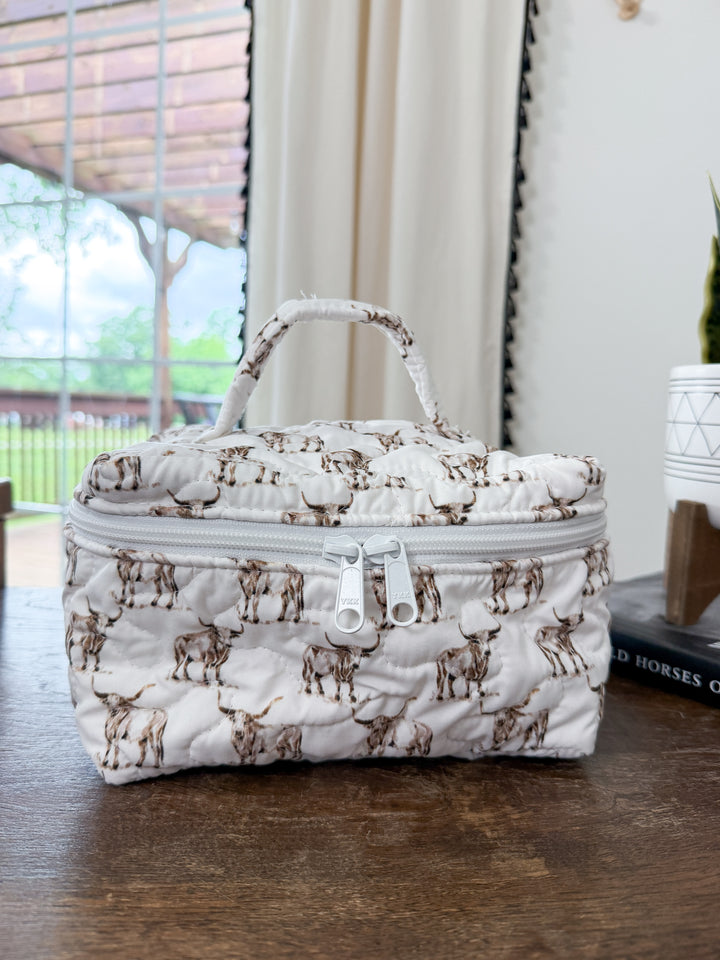 Bandera Quilted Travel Case