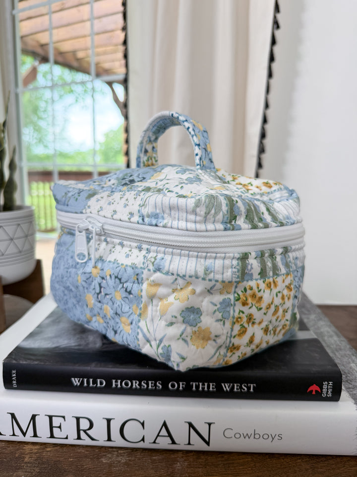 Baylee Quilted Travel Case