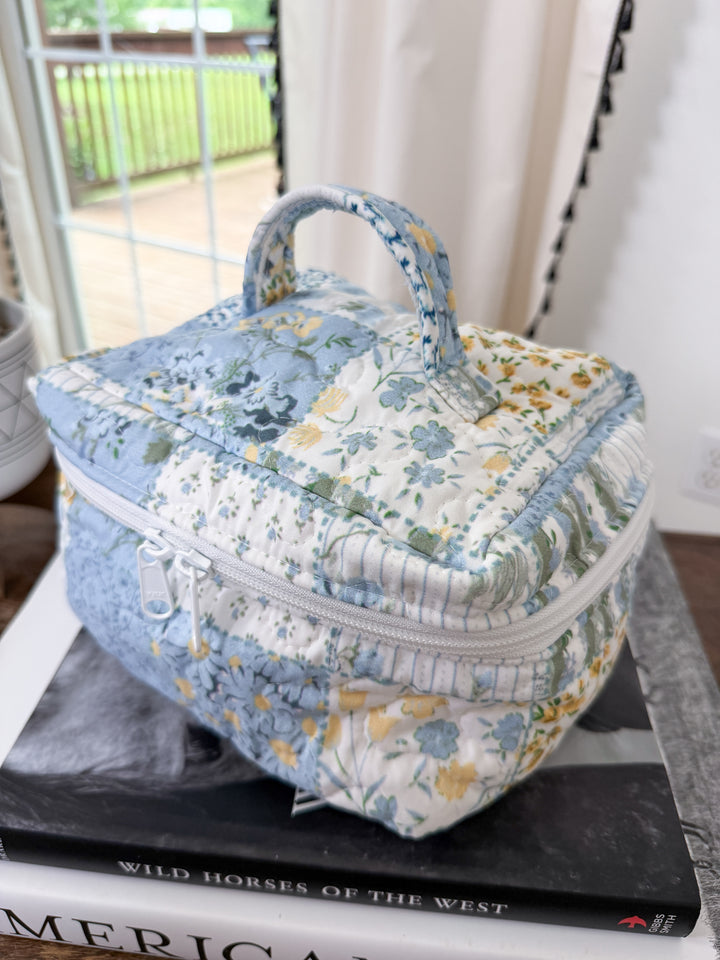 Baylee Quilted Travel Case