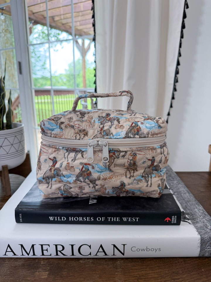 Laramie Quilted Travel Case