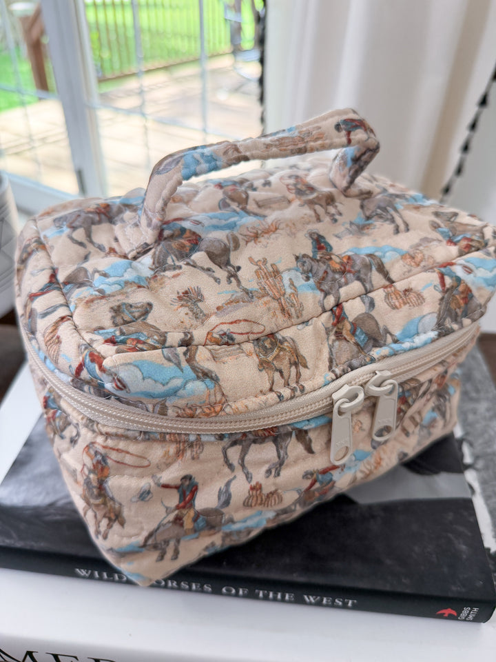 Laramie Quilted Travel Case