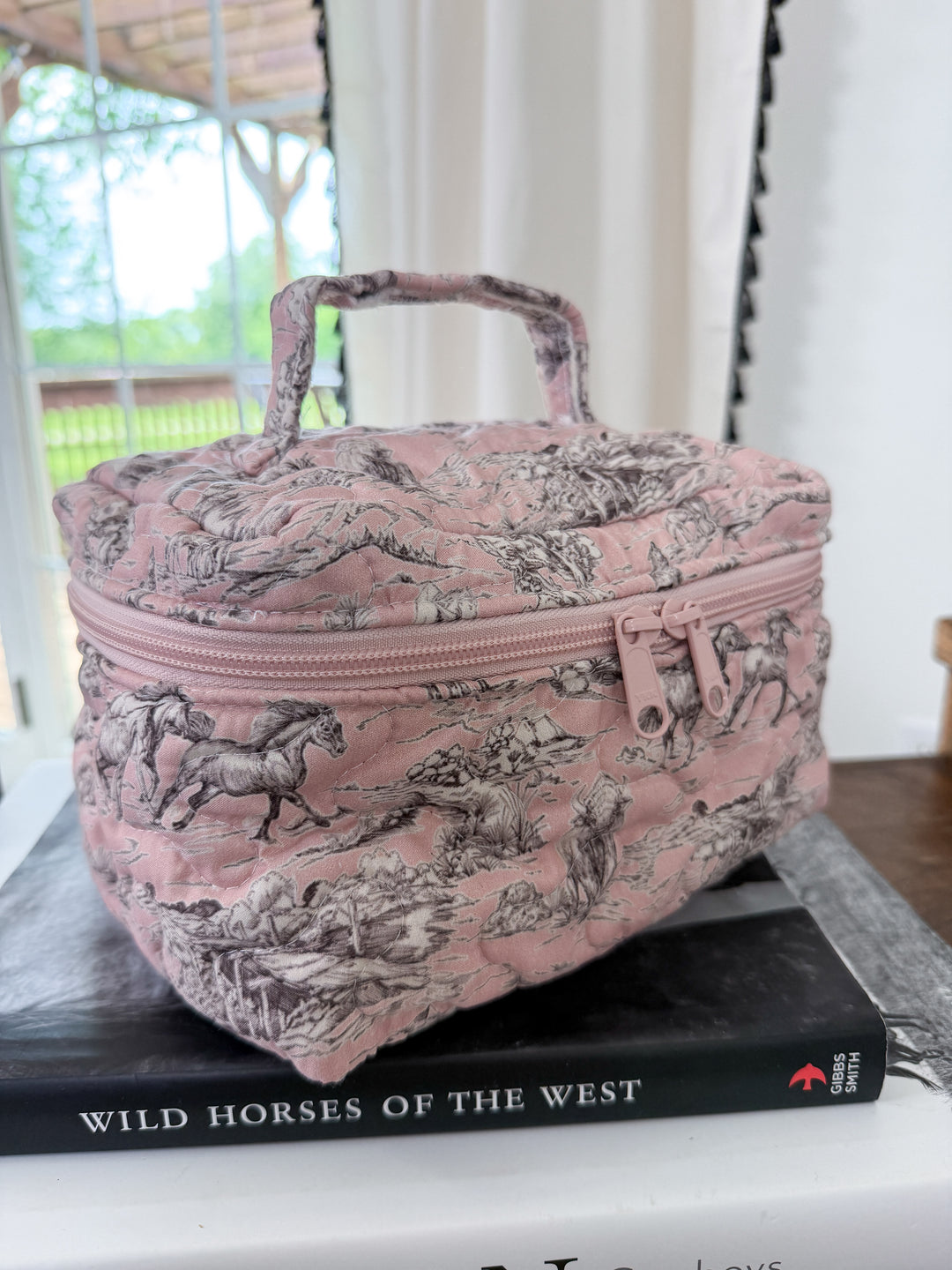 Silver Canyon Quilted Travel Case